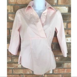 Ann Taylor Women’s Top      Size 2